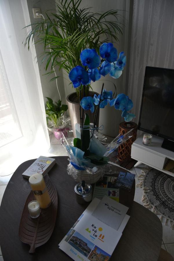 Blue Lotus Apartment Kavála ภายนอก รูปภาพ