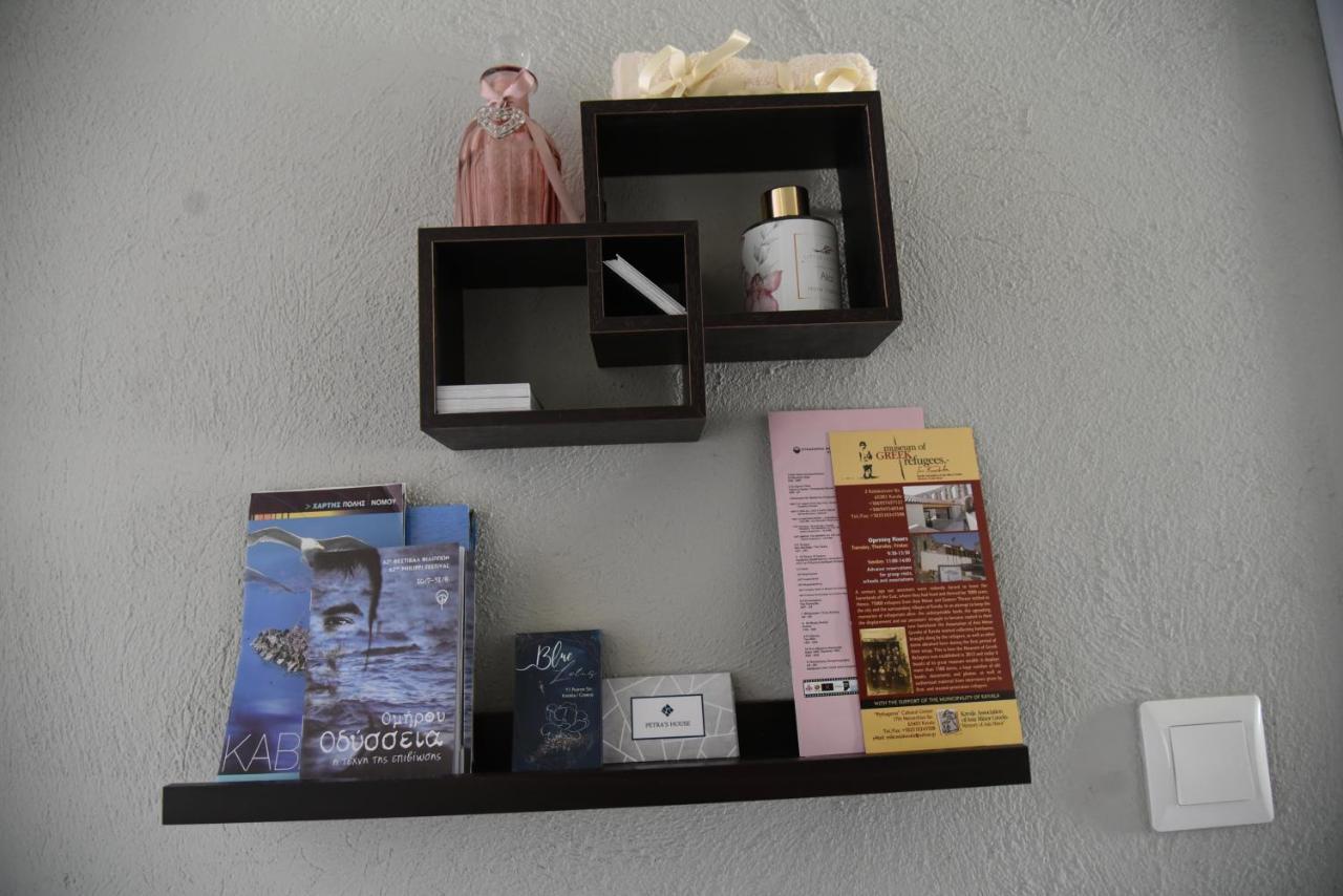 Blue Lotus Apartment Kavála ภายนอก รูปภาพ