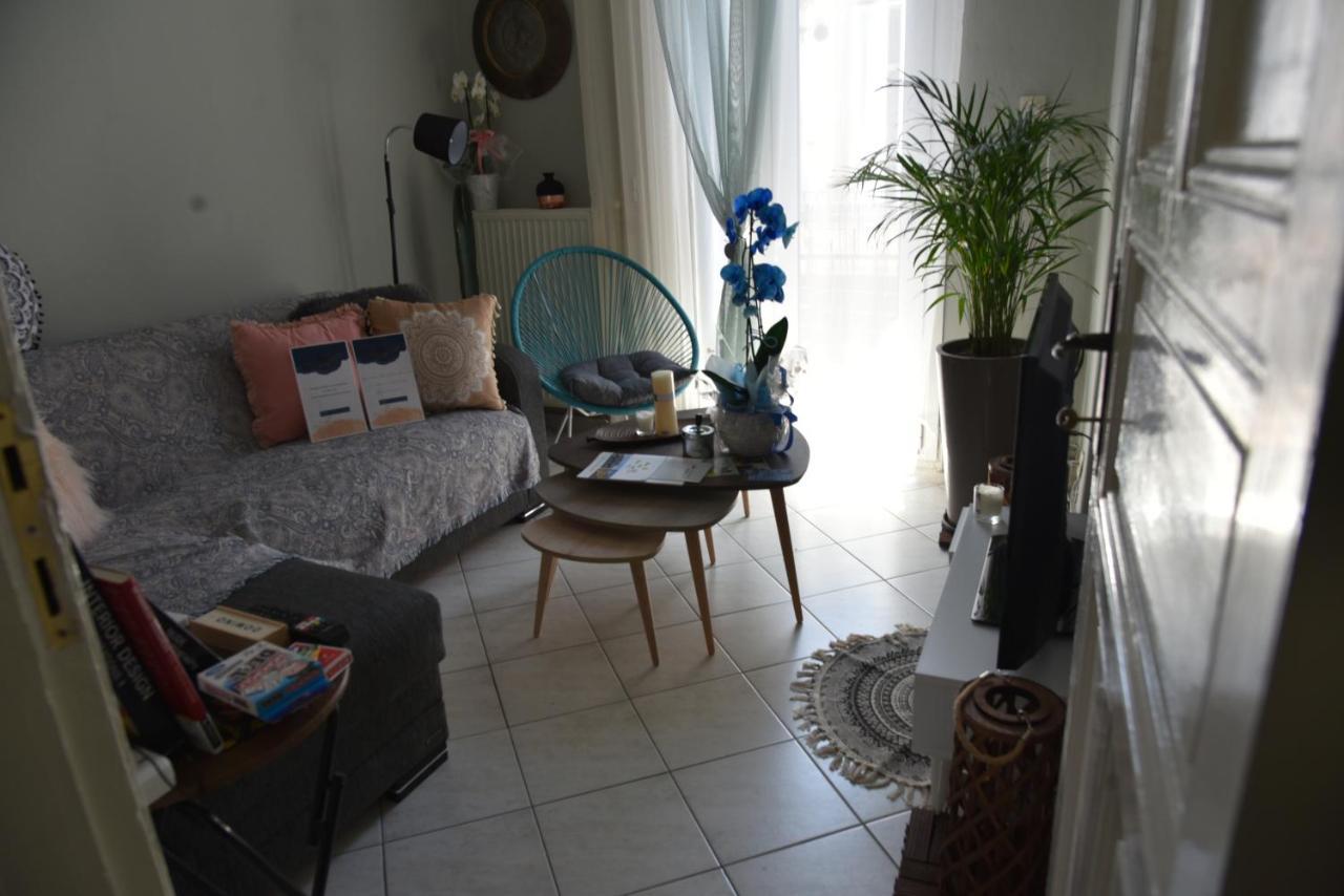Blue Lotus Apartment Kavála ภายนอก รูปภาพ