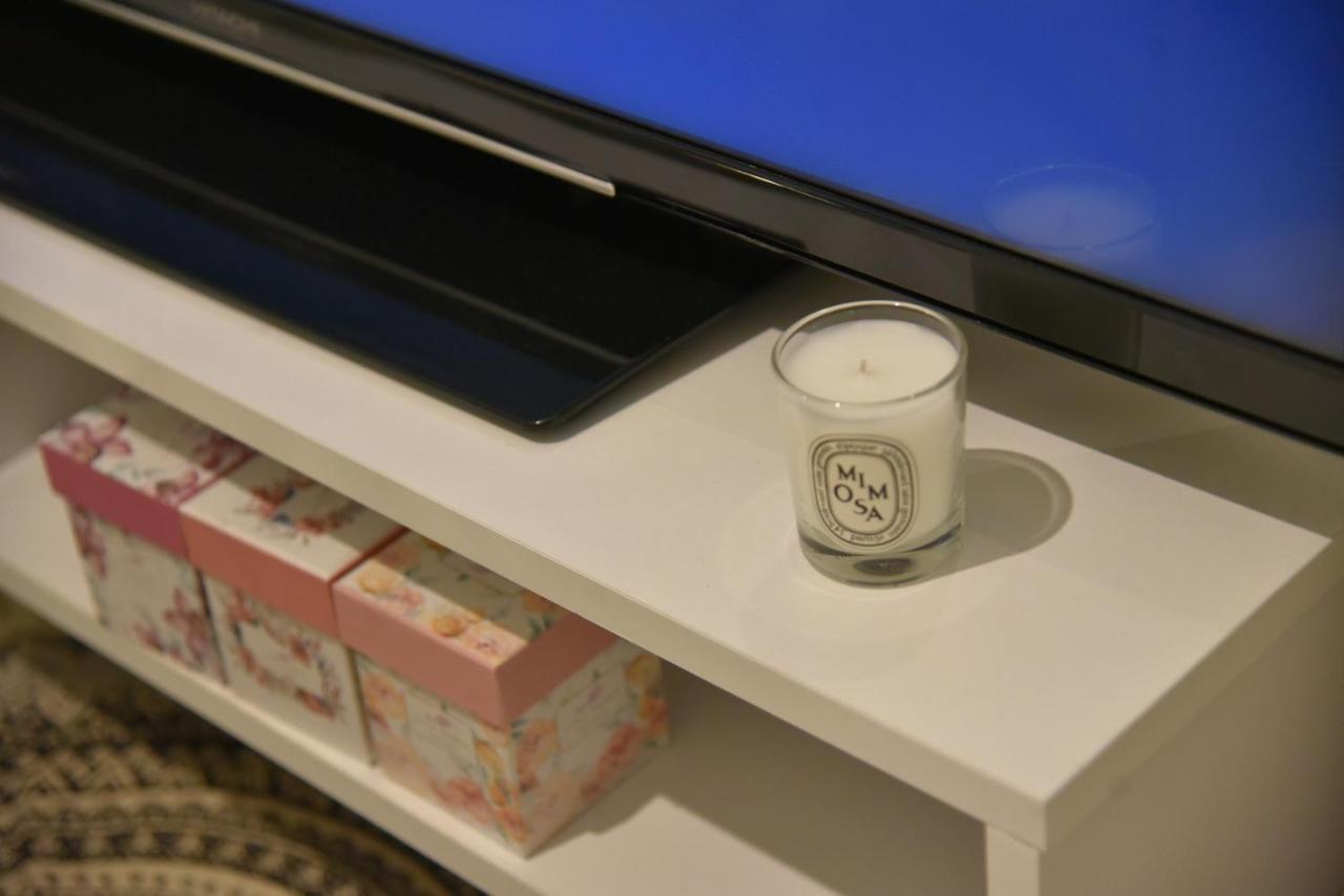 Blue Lotus Apartment Kavála ภายนอก รูปภาพ
